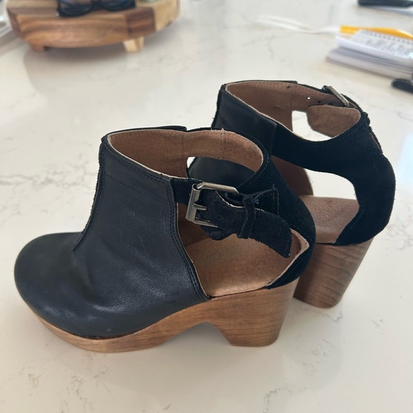Free People AMBER ORCHARD Clog Black Leather + Suede - Picture 9 of 13